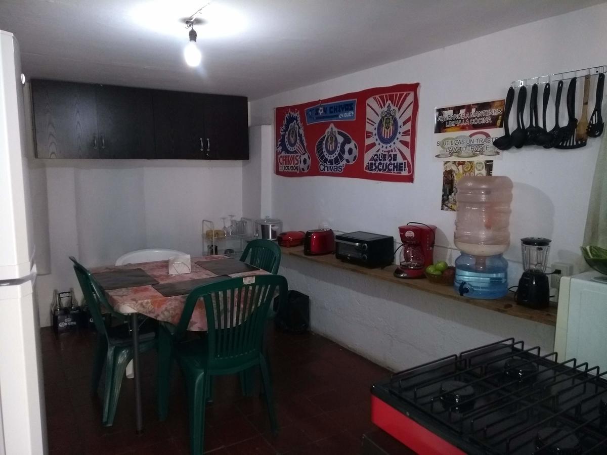 Hostal Casa Anita Guadalajara Exterior photo
